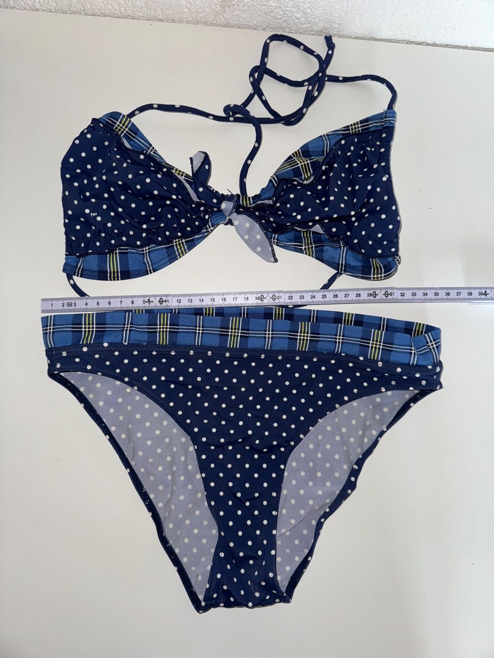 Costumi da bagno & Bikini: Gepunkteter Bikini Gr. S – Usato da Grosswangen venduto da shoes.bags.and.co