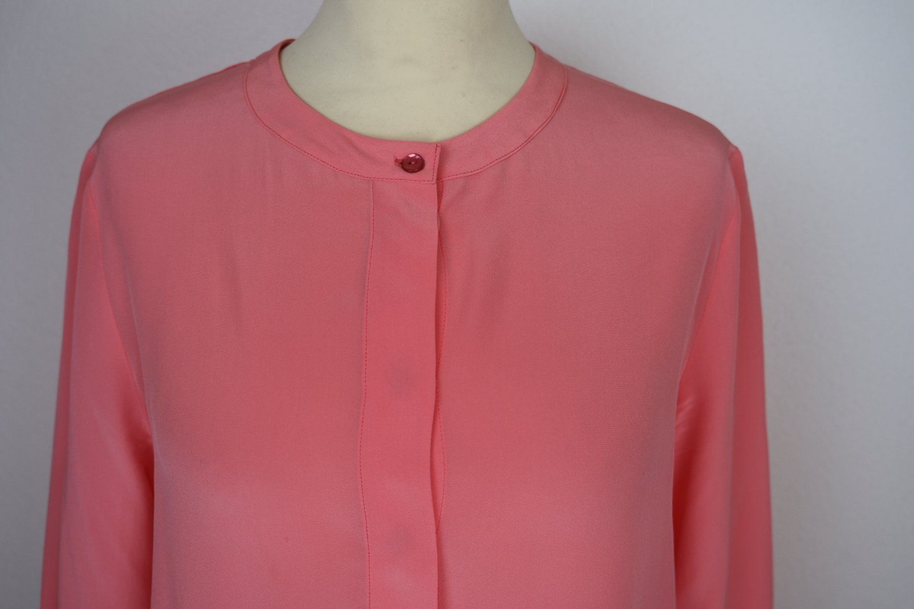 Falconeri Camicette: FALCONERI 100 % Seide Bluse Korralen-rosa – Nuovo (secondo la descrizione) da Emmenbrücke venduto da luzern178 2