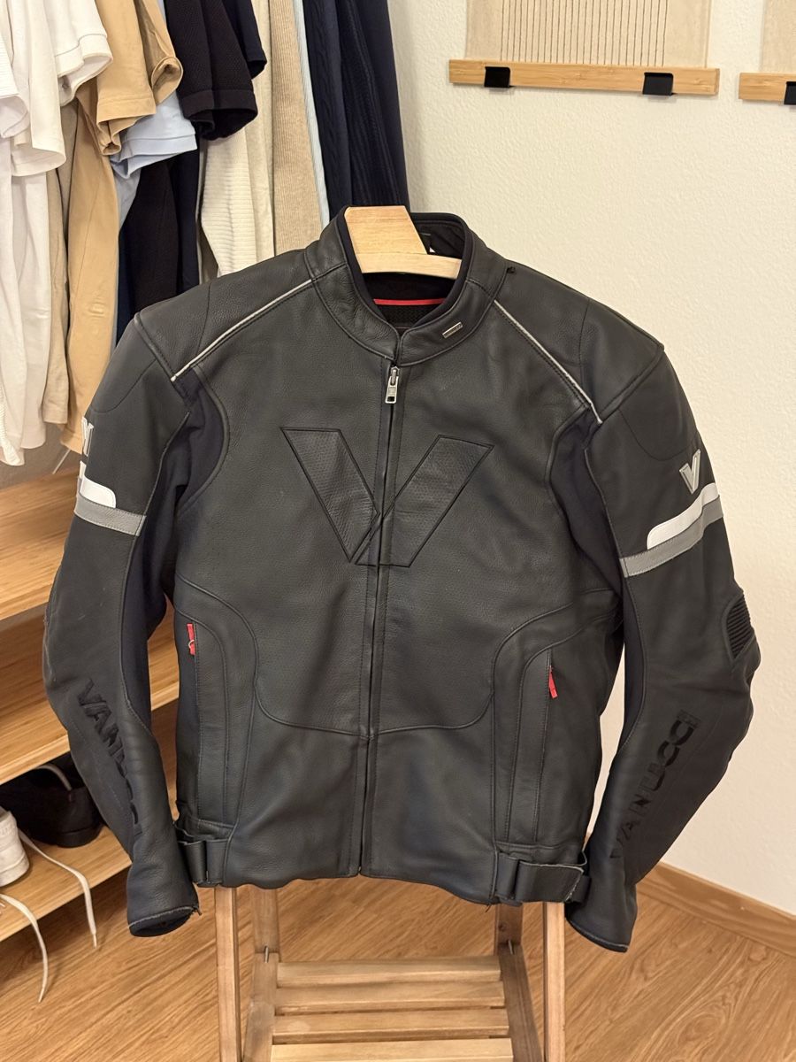 Vanucci Vestes: Vanucci VSJ-2 Motorradjacke Grösse 54 – D'occasion à Luzern par Jack_flow26