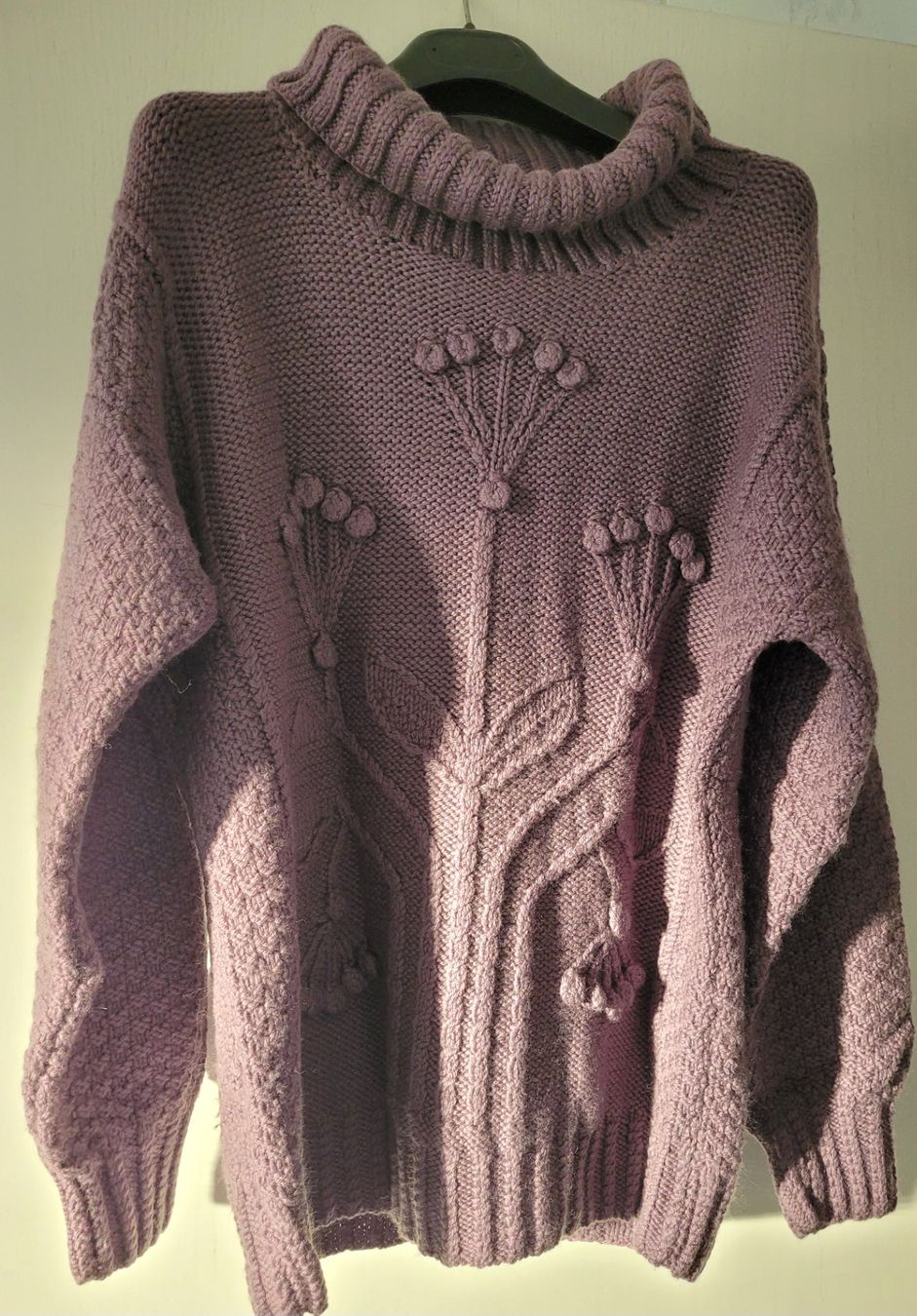 Pullover & Sweatshirts: Boutique-Pullover aus Irland, Handarbeit – Gebraucht aus Oberuzwil von rtr_wp6m