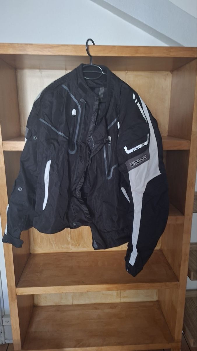 IXS Jacken: Motorcycle Jacket IXS Black Grey Used – Gebraucht aus Zürich von fishijoe