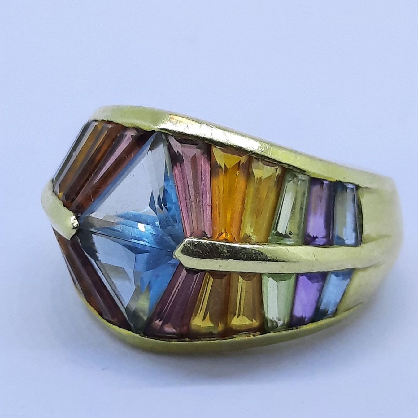 Bagues: Wunderschöner Farbstein Ring mit hochwertigen Edelsteinen – D'occasion à Unterägeri par Altgoldschmuck 2