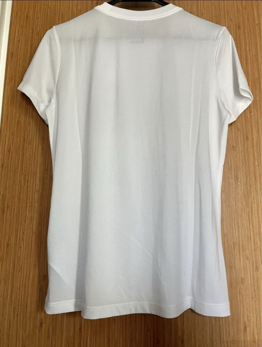 Nike T-Shirts: Nike T-Shirt – Neu und originalverpackt aus Frutigen von lurit 1