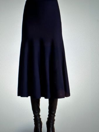 Eleganter Akris Punto Jerseyrock, Schwarz, Gr. 34