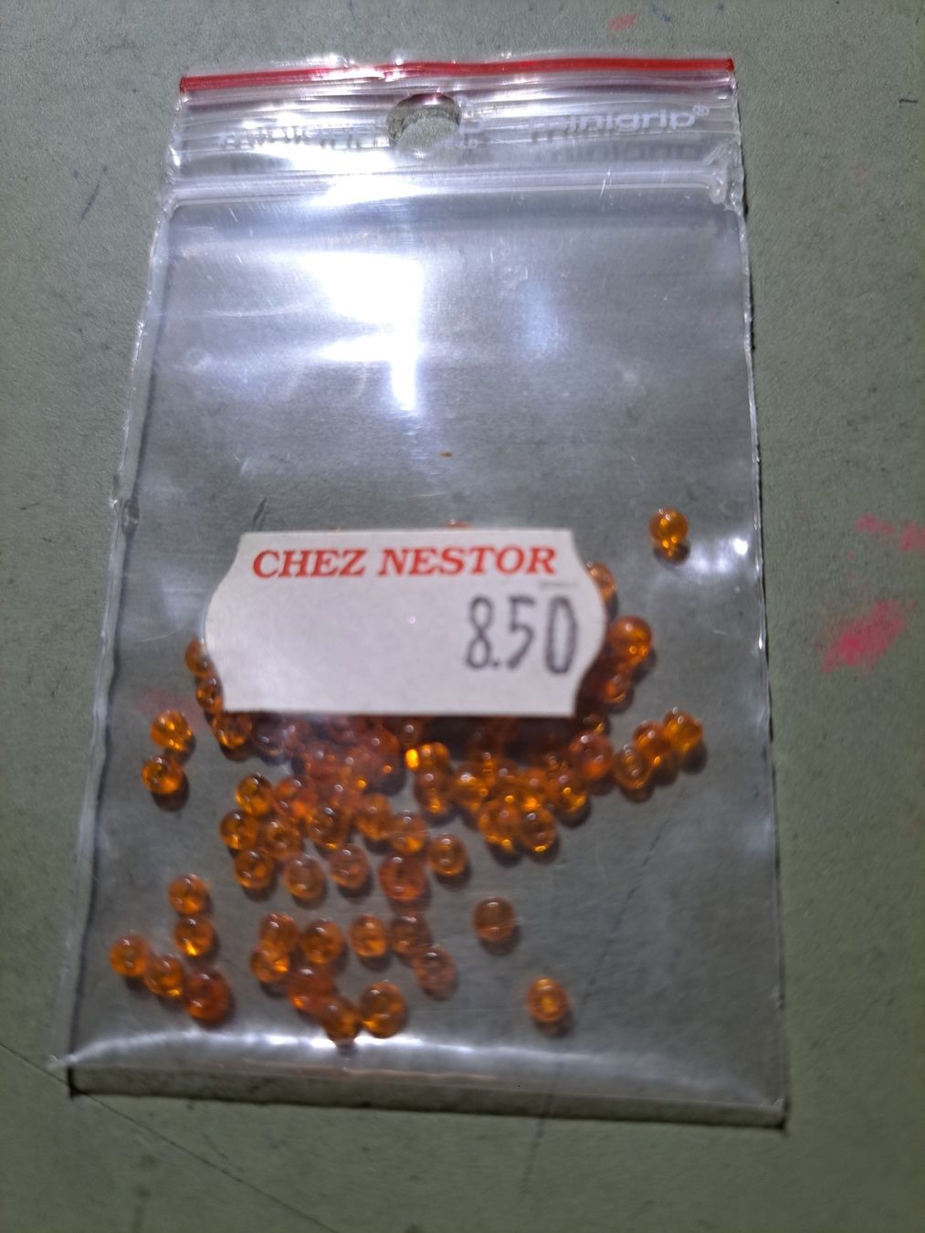 Perles (synthétiques): 100 perles orange - 100 Perlen orange – Neuf (Voir description) à Fribourg par versus702