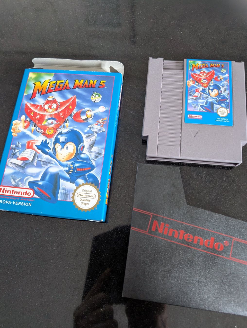Nintendo Giochi: MEGA MAN  5 (PAL) - NINTENDO NES – Usato da Spiegel b. Bern venduto da Natix 2