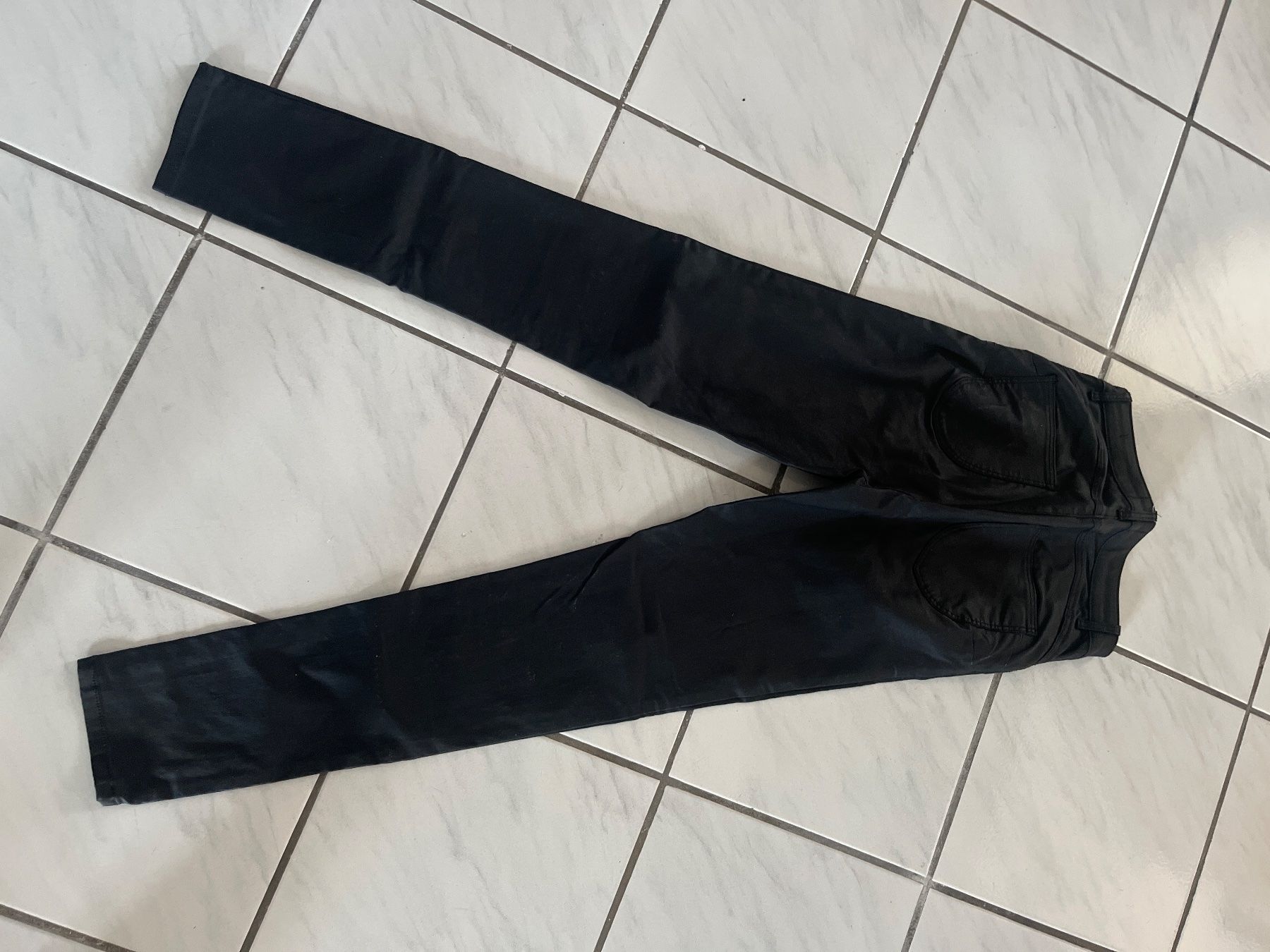 Jeans: Jeans Schwarz Gr. Ca M ... – Usato da Chiasso venduto da AzenYa 2