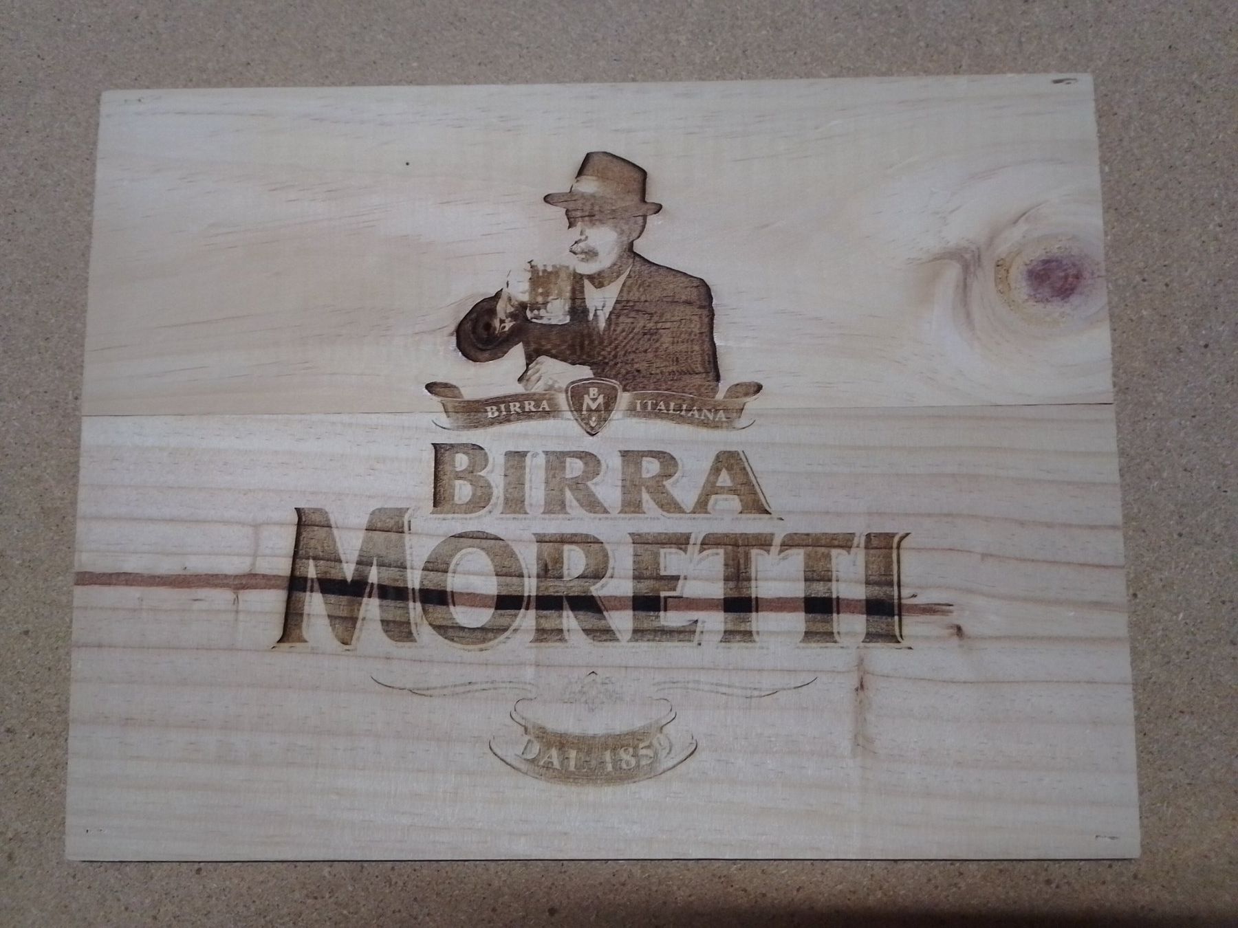 Articoli in legno: Holzbrett Birra Moretti – Usato da Wangen SZ venduto da jim_5rcp