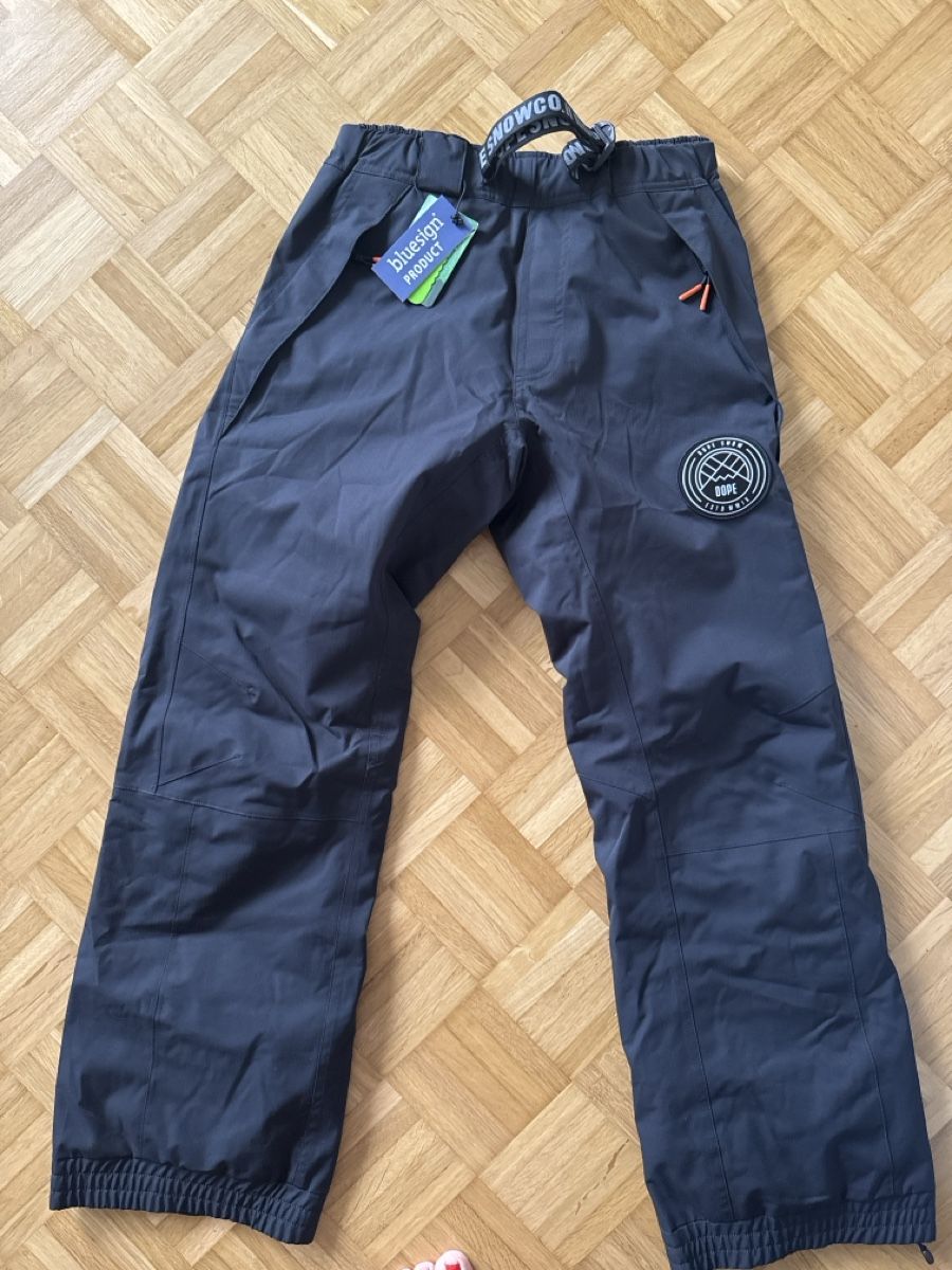 Dope Pantaloni: Dope Skihosen – Nuovo (secondo la descrizione) da Göschenen venduto da Lord.Raiden