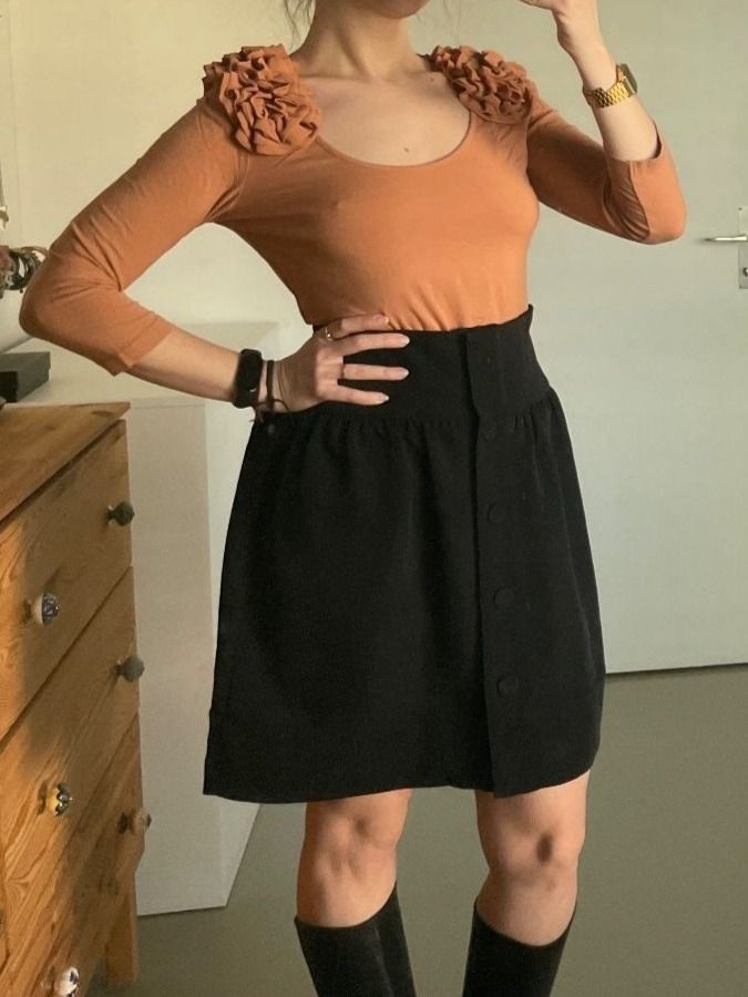 H&M Tops: Puderrosa Langarmtop/-pullover mit Schulterpolstern Gr. M – D'occasion à Zürich par AnnaSa 1