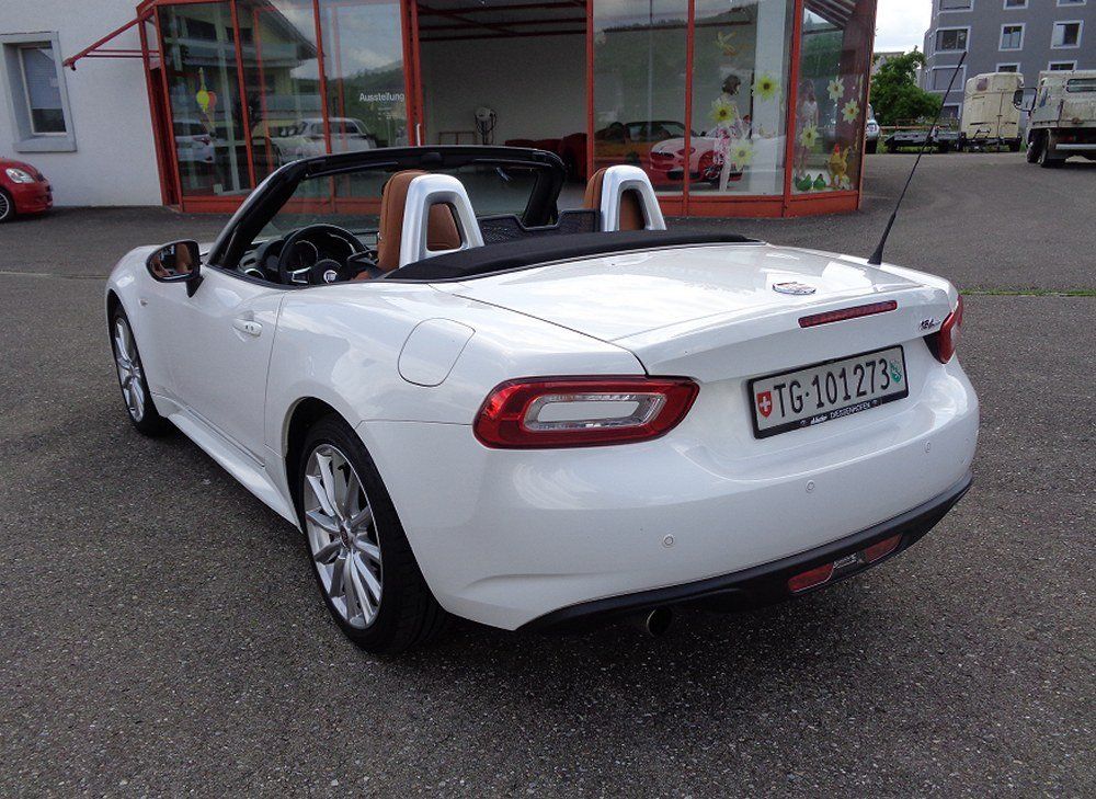Fiat Automobili: Fiat 124 Spider – Usato da Diessenhofen venduto da Balusch 2