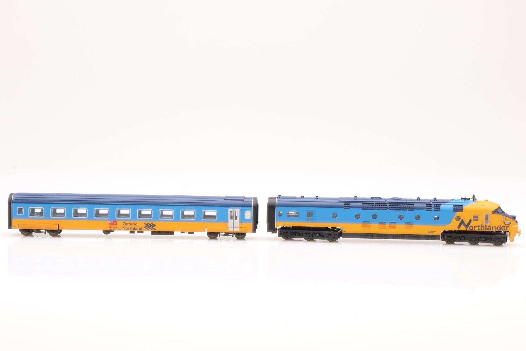 Trix Modelleisenbahnen: Trix 12253 Nothlander Triebwagenzug, Spur N – Neu (gemäss Beschreibung) aus Ried (Muotathal) von Modellbahn.swiss 2