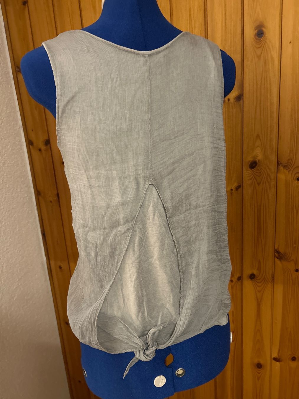 Balken: Sommerliches Top – Gebraucht aus Heiligkreuz (Mels) von ale_x2d5 1