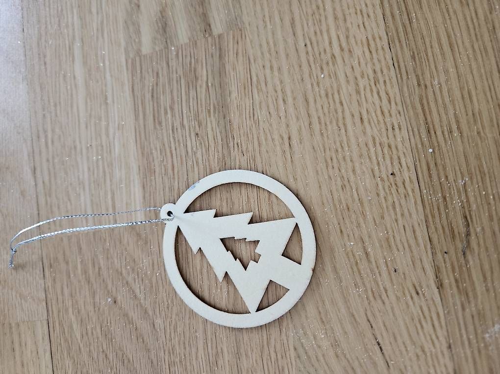 Tutte le decorazioni: Verschiedener Baumschmuck – Usato da Affoltern am Albis venduto da rahelvolli