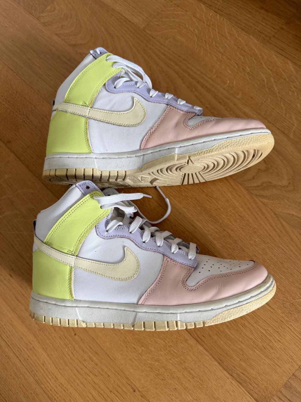 Nike Scarpe da uomo: Nike Dunk High WMNS Gr 40 – Usato da Ebikon venduto da Jascha0 1