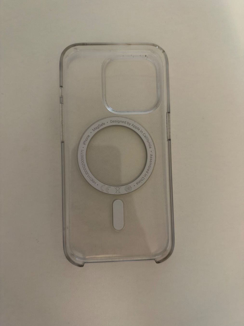Apple Covers & Schutzfolien: Coque transparente avec MagSafe pour iPhone 15 Pro – Gebraucht aus Bulle von samuel.volery