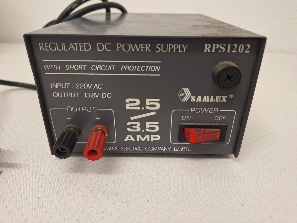 Samlex RPS 1202 Netzteil /Power Supply 13.8 V 2.5 Amp (Gebraucht) in ...
