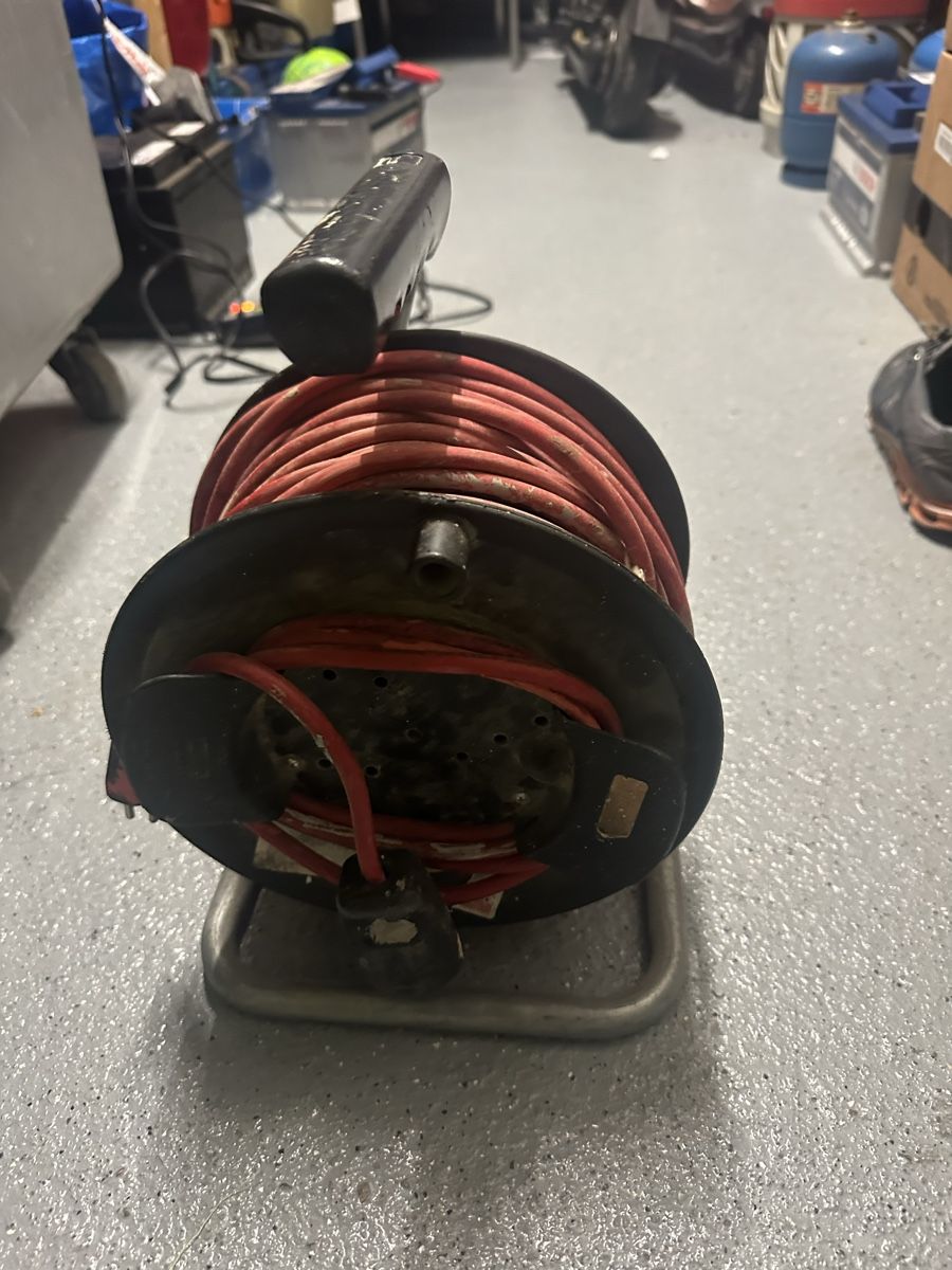 Kabel: Kabelrolle – Gebraucht aus Nürensdorf von maqopaqo 1