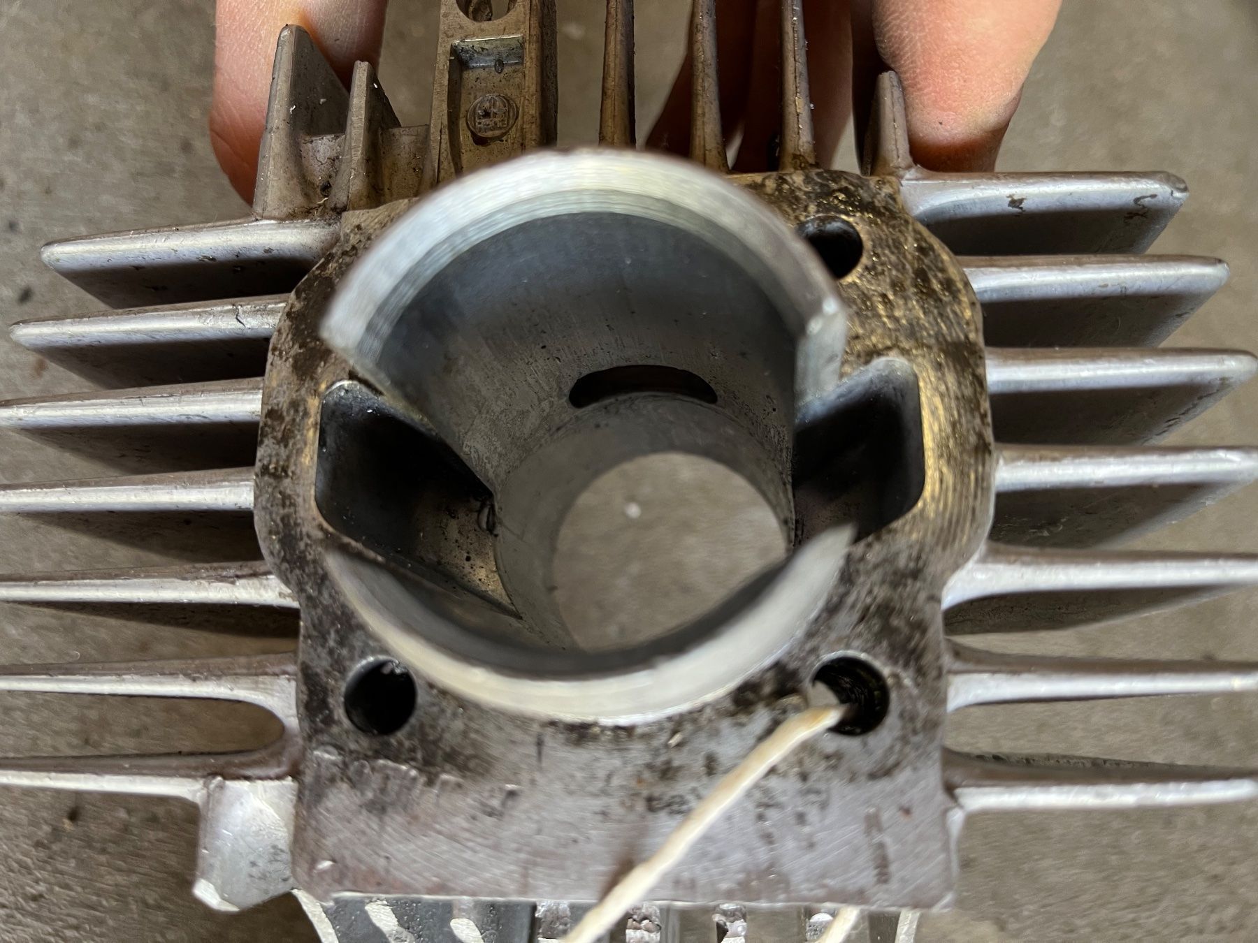 Puch Parti ricambio per ciclomotori: Puch Maxi/X30 Zylinder – Difettoso da Fahrni b. Thun venduto da berger_tuning34 2
