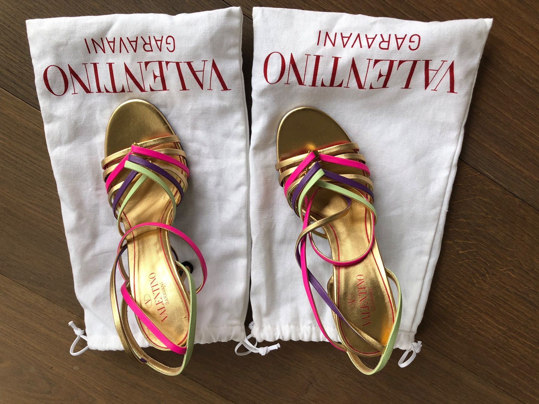 Valentino Scarpe da donna: Valentino High Heel  Sandals – Usato da Berneck venduto da nin_28db