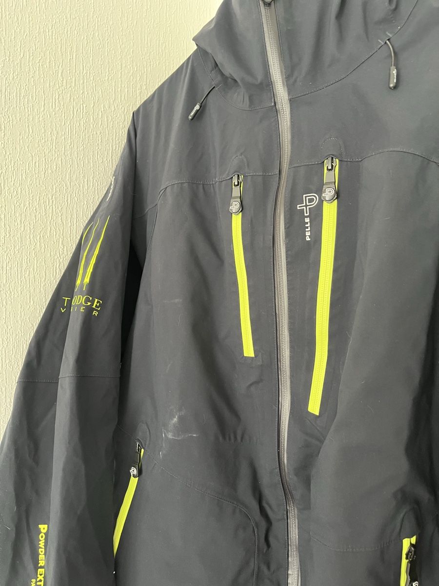 Giacche:  Ski Jacket P Pelle Size L – Usato da Lausanne venduto da Danash 3