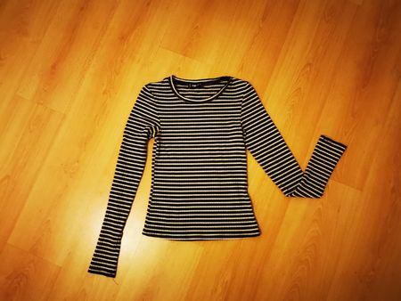 Gestreiftes Langarmshirt, Gr. S, Top Zustand für Herbst!