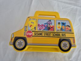 Sesamstrasse Schulbus mit 5 Figuren - Top Zustand!