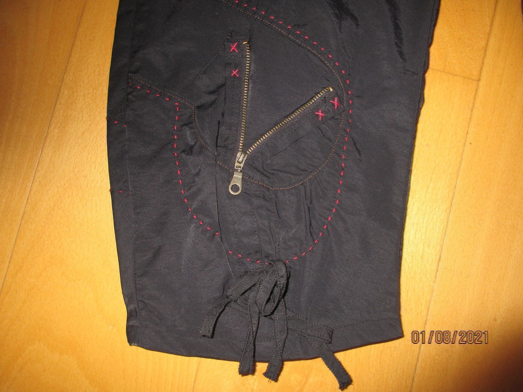 Pantaloni: Traumhafte 7/8 Hose 38 – Nuovo e nell'imballaggio originale da Ottenbach venduto da Claurin 1