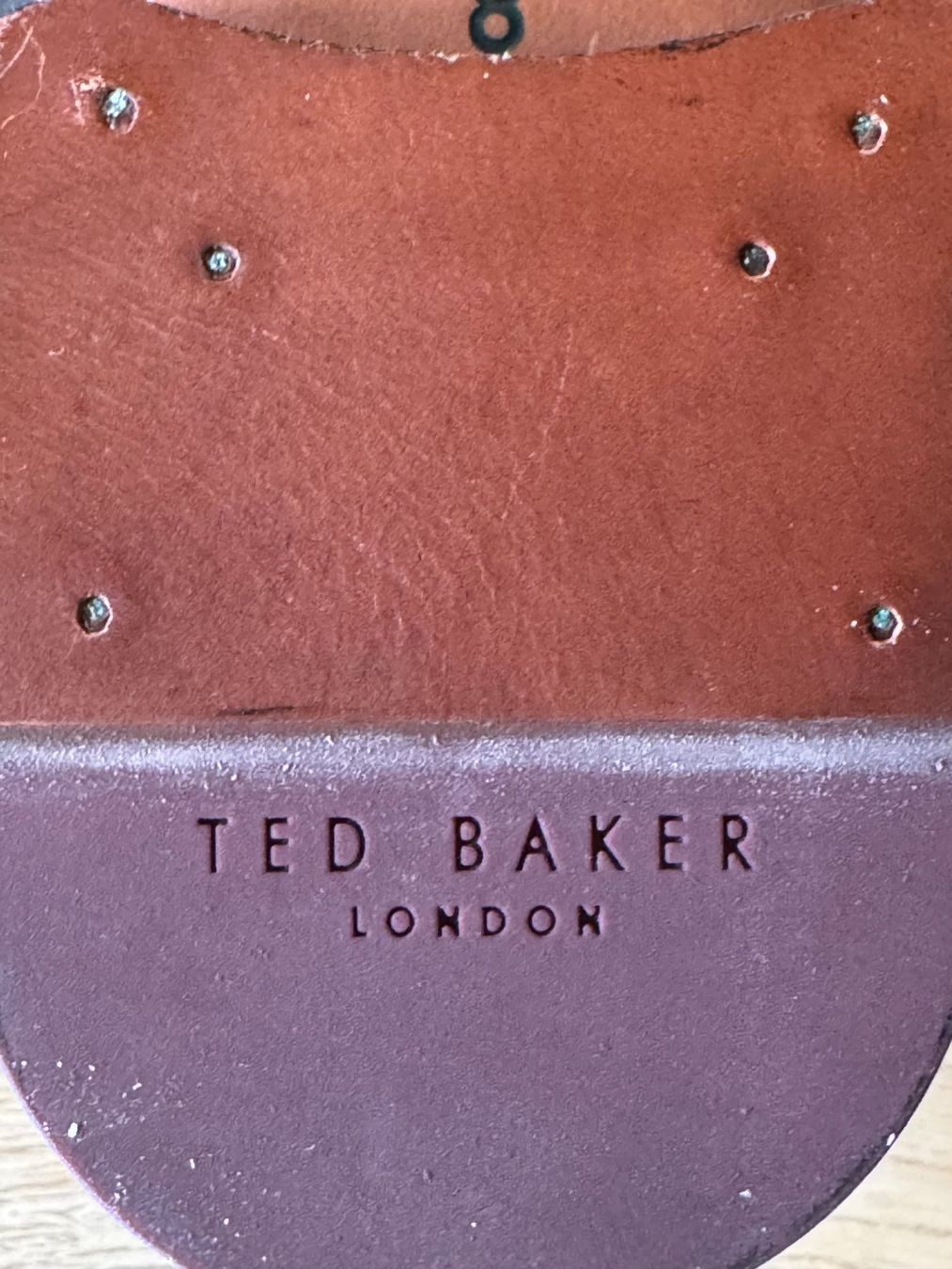 Ted Baker Scarpe da uomo: Brand New Ted Baker Shoes – Nuovo (secondo la descrizione) da Grund b. Gstaad venduto da ReLuxe 7