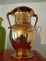 Vase suisse de St Prex en verre doré