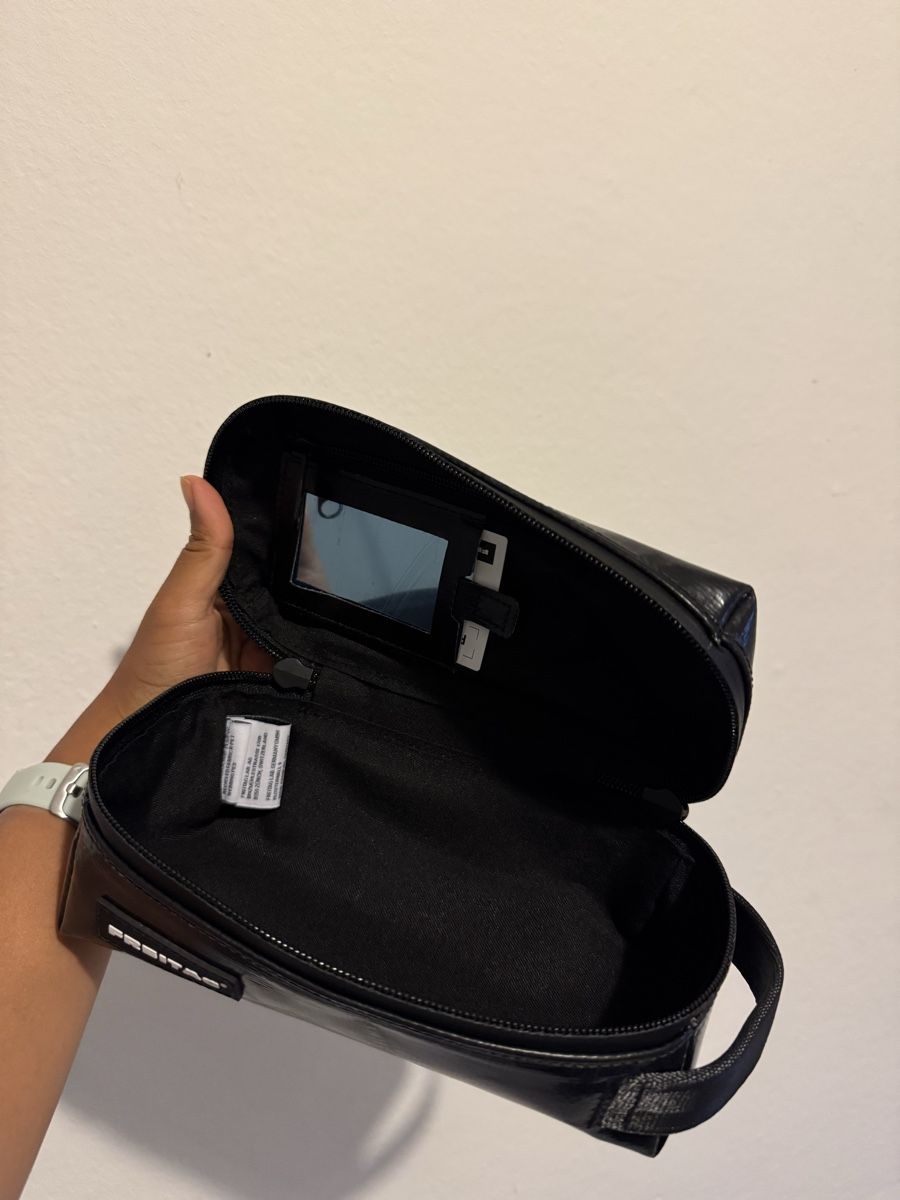 Freitag Kosmetikkoffer: Freitag Black – Neu und originalverpackt aus Bellinzona von jmcasoni 5