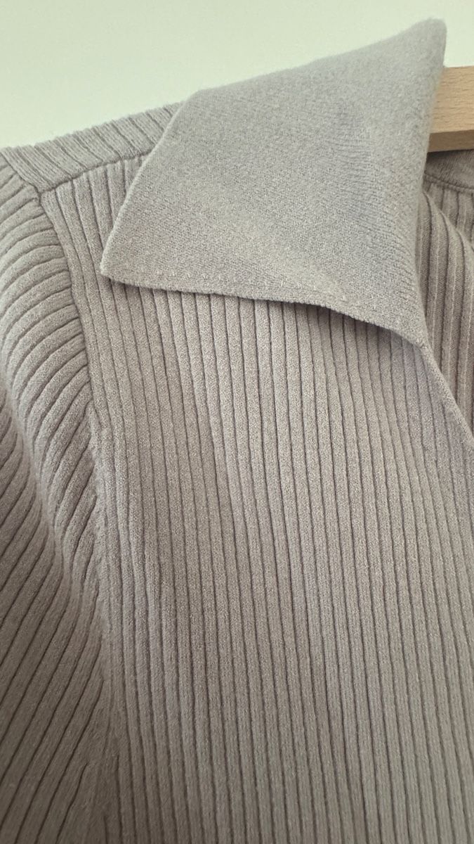 H&M Robes: Strickkleid mit Knöpfen – D'occasion à Chur par kastp 2
