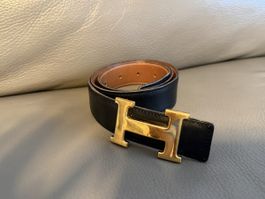 Ceinture Hermès cuir noir boucle H dorée taille 75