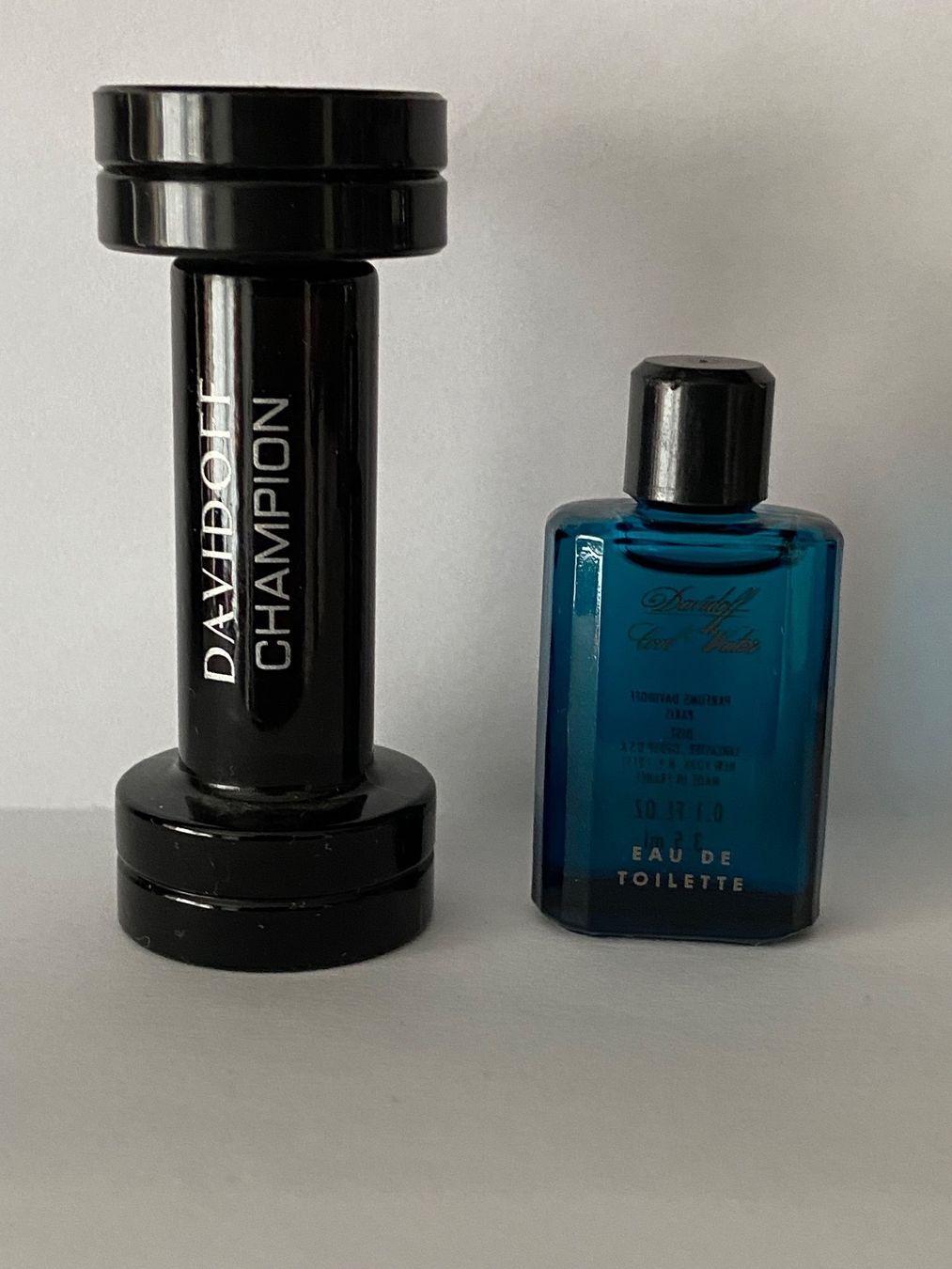 Davidoff Parfum & Eau de Toilette: Davidoff collection miniature 2 flacons parfums – Gebraucht aus Crans  Montana von proff 1