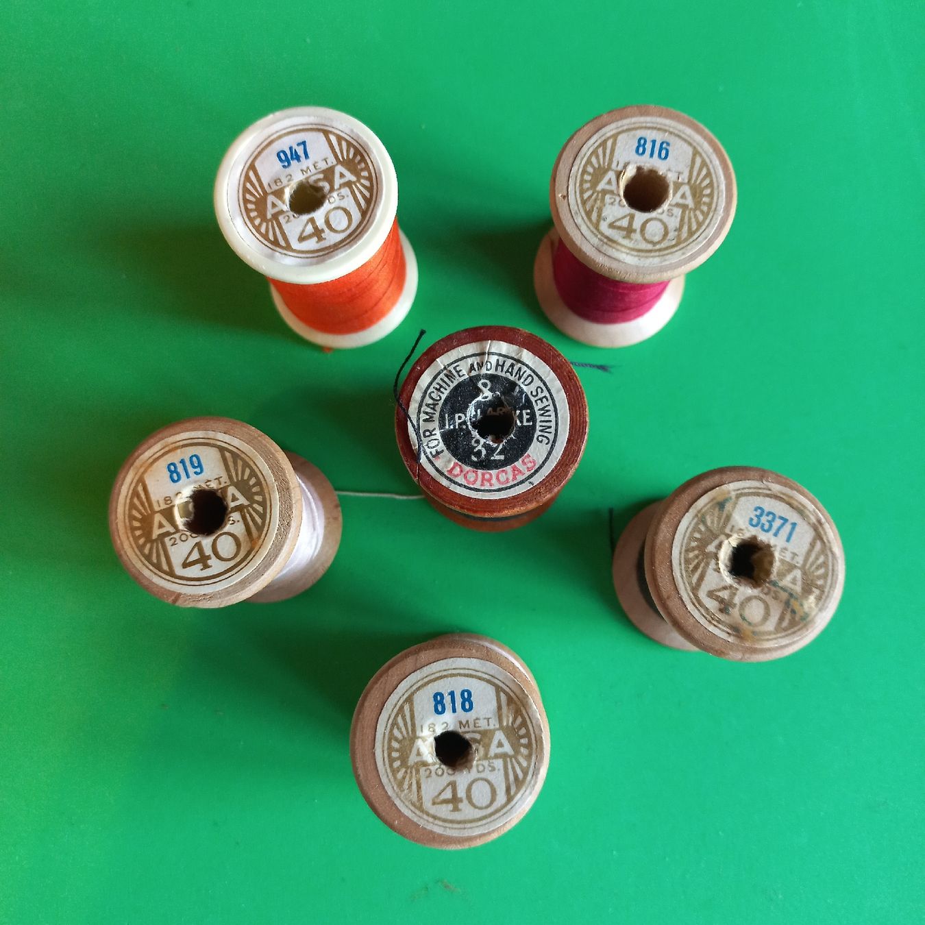 Cordicelle & Fili: Bobines de fil multicolore - – Usato da Dompierre FR venduto da fat_xth5