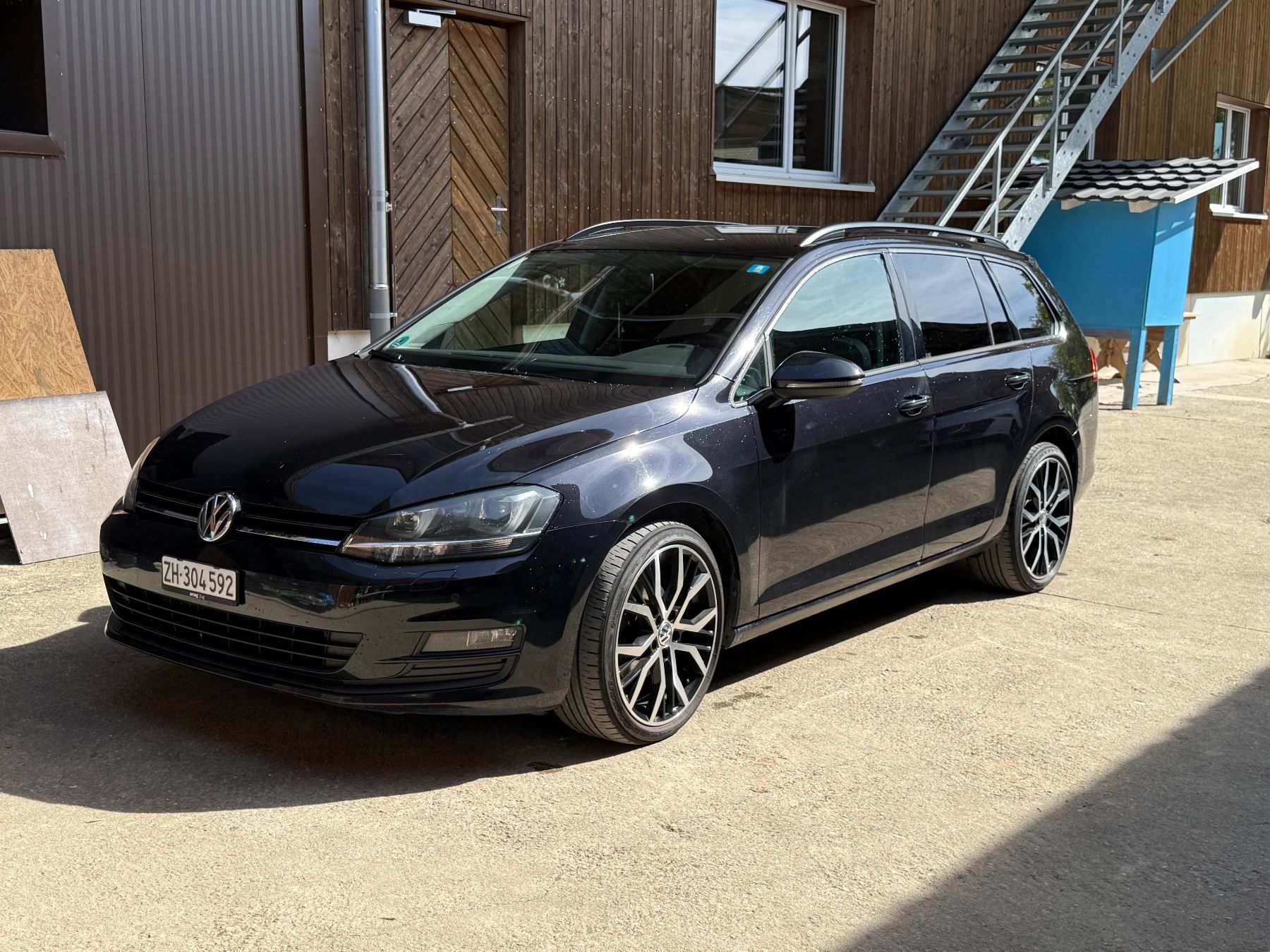 VW Automobili: Golf 7 / 2.0 TDI / 2014 – Usato da Steinmaur venduto da Bal-Rajmi1