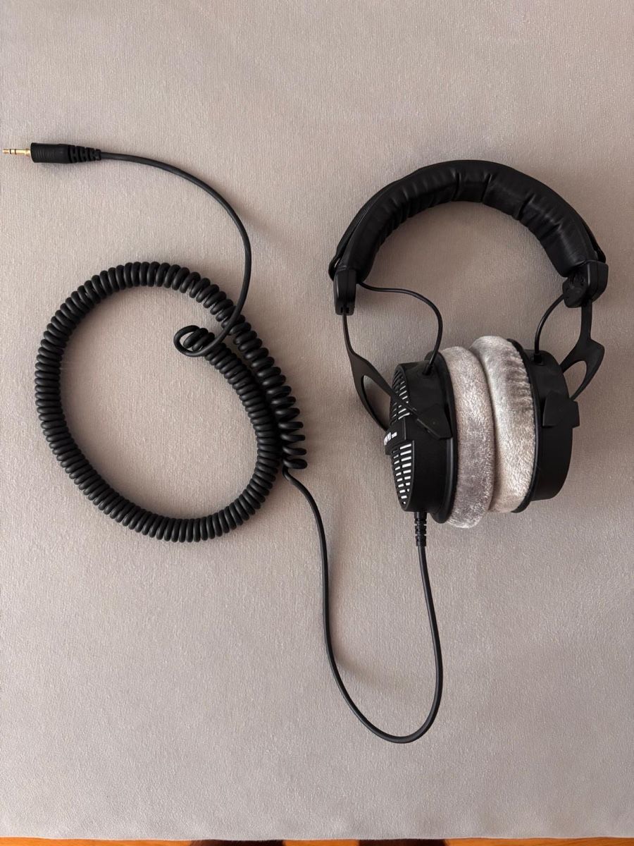 Beyerdynamic Casques audio: Beyerdynamic dt 990 pro – D'occasion à Wangen b. Olten par Eyluelgoek