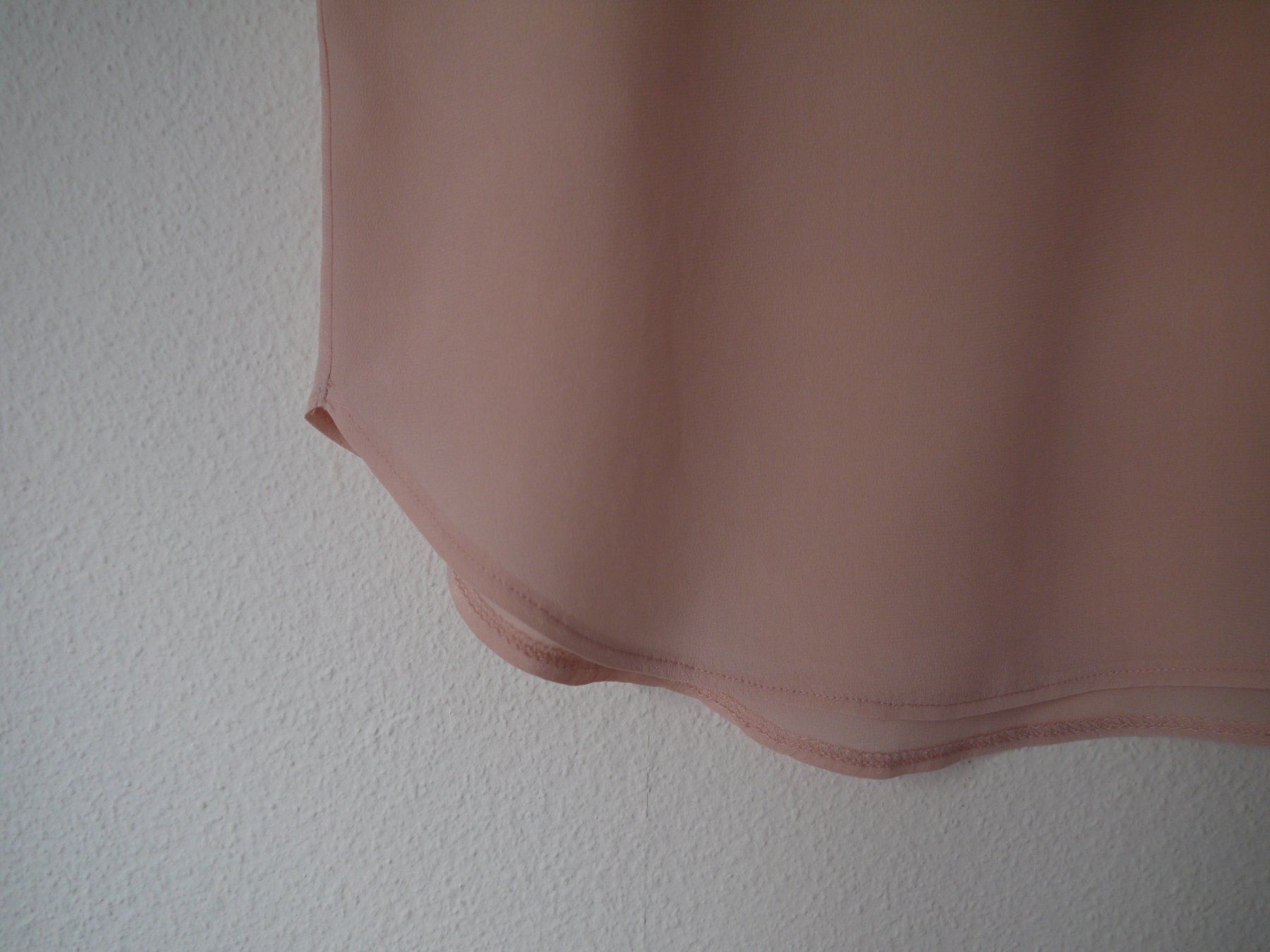 Bally Camicette: BALLY Top / Bluse aus 100% Seide Gr.38 – Usato da Hagendorn venduto da Blaf 2