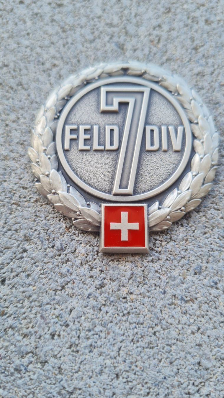 Schweizer Armee Uniformi: CH Armee / Béret / Emblem / Felddivison 7 / Béretemblem – Usato da Safenwil venduto da Husqi2000 3