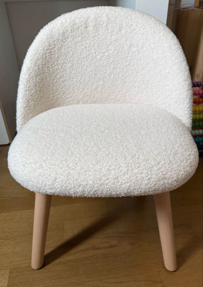 Chaises: Kinder Stuhl mit Webpelz NEU! – Neuf (Voir description) à Cham par JLo87