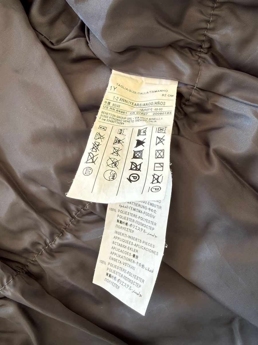 Benetton Vestes & Manteaux: Winterjacke Benetton Grösse 1Y – D'occasion à Goldswil par Fisel 3