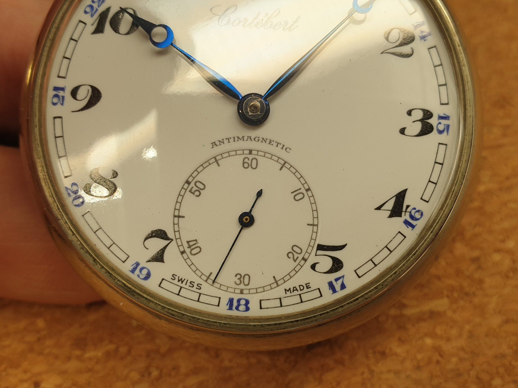 Cortébert Orologi: Cortébert Uhr – Usato da Neyruz FR venduto da Flyback 1