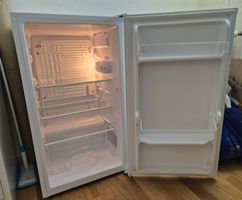 Kühlschrank Novamatic KS 089 Cooler weiss in gutem Zustand