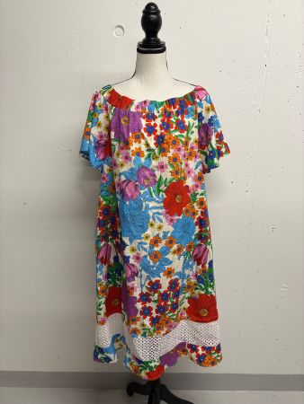 H&M Blumenkleid mit Spitze bunt Blumen Gr. 40 Kleid Carmen