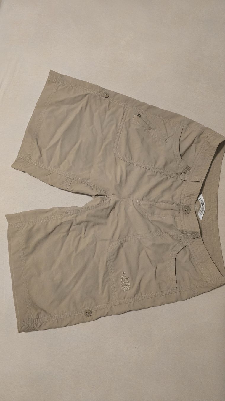 North Face Pantaloni: Shorts The North Face – Usato da Spreitenbach venduto da Frenk_pops