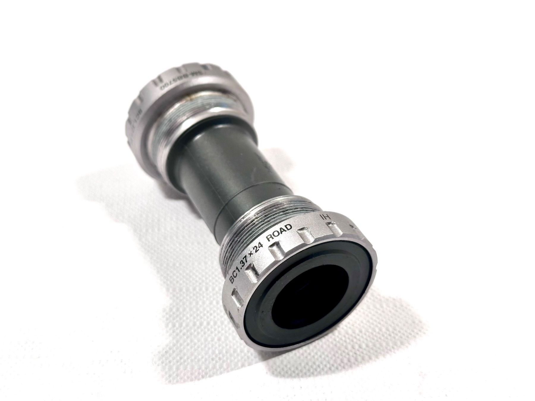 Shimano Ersatzteile: Shimano SM-BB5700 Bottom Bracket Innenlager BSA – Gebraucht aus Luzern von  1