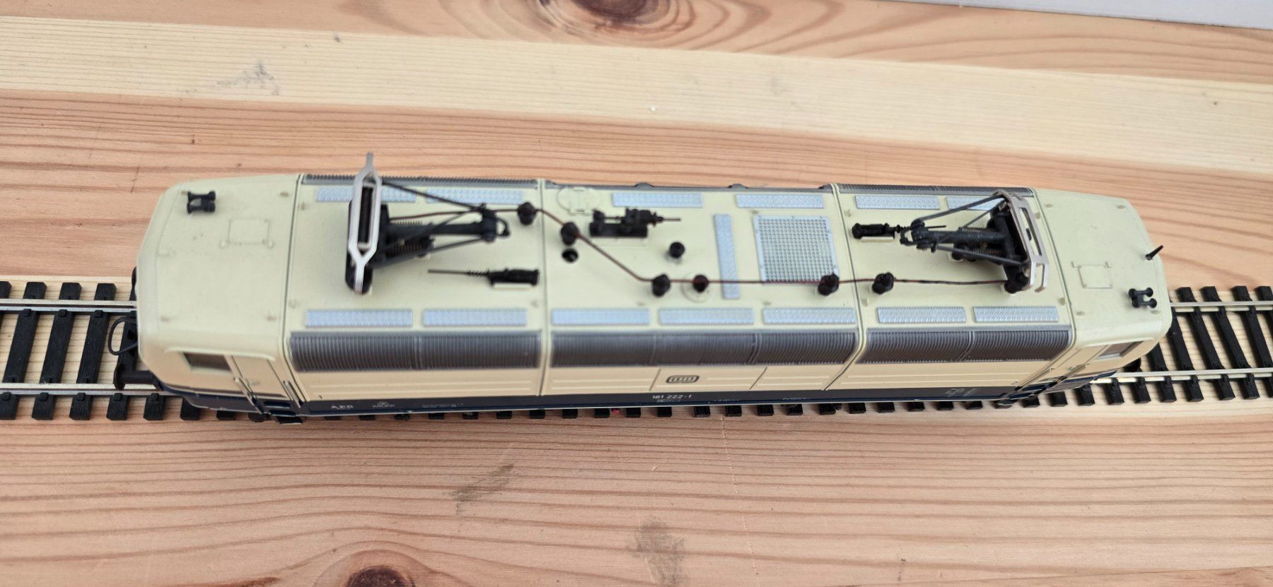Roco Modelleisenbahnen: Roco H0 4142 A BR 181 222-1 DB – Gebraucht aus Büsserach von ModellbahnDepot 6