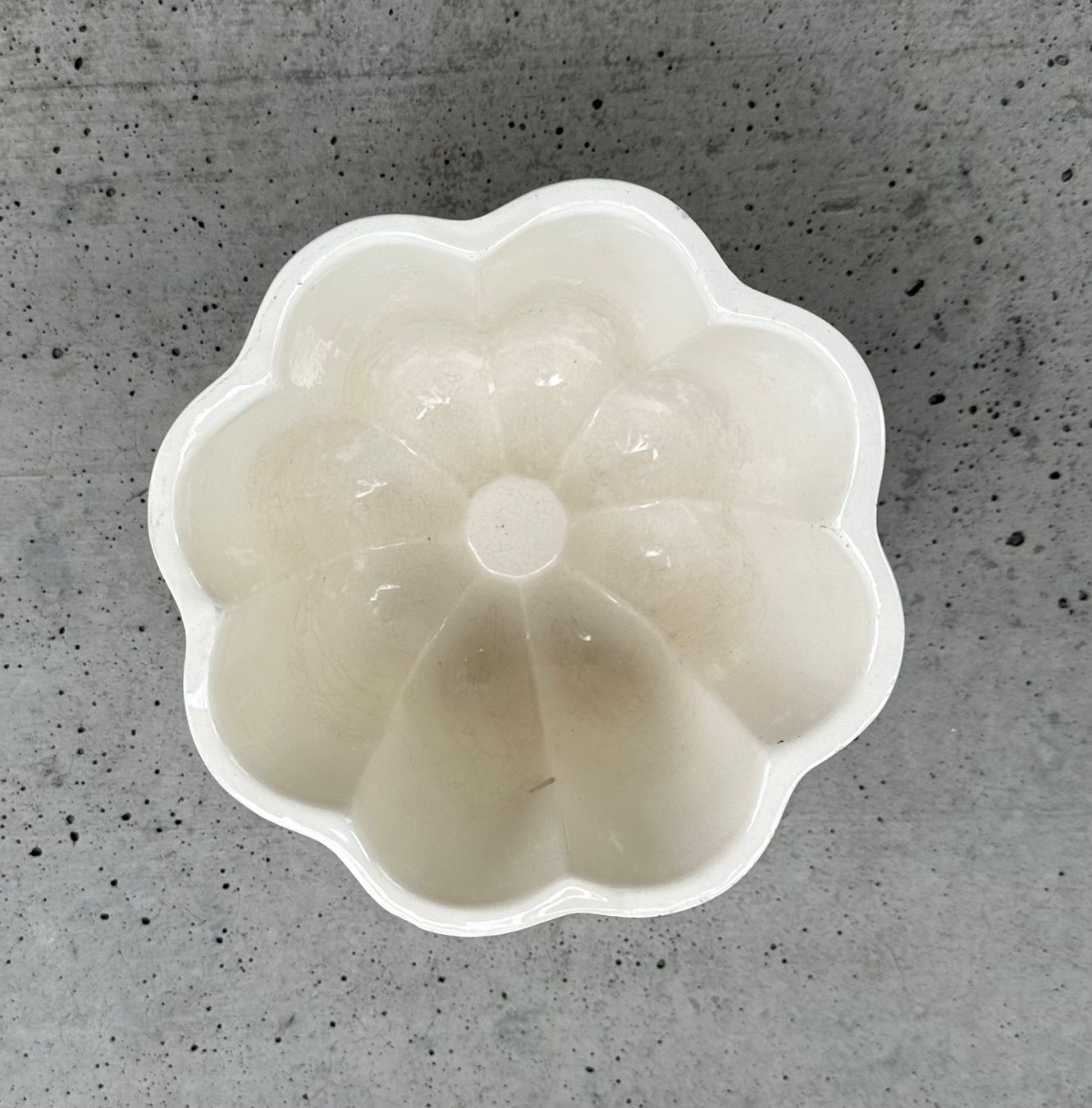Rössler Backformen: Grosse Rössler Pudding Form Grün – Gebraucht aus Zürich von brazerola 1