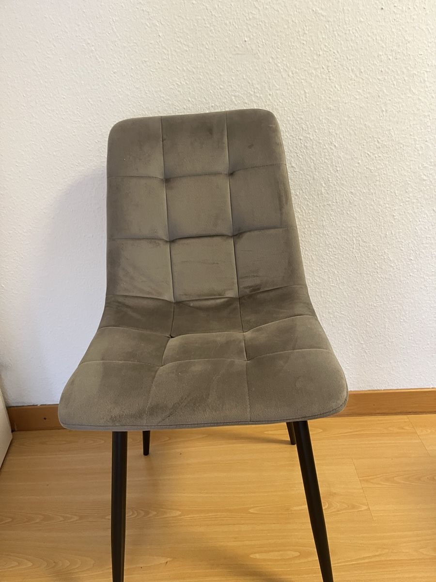 Chaises: Stühle  – Neuf (Voir description) à Hägendorf par Rejanbe 2