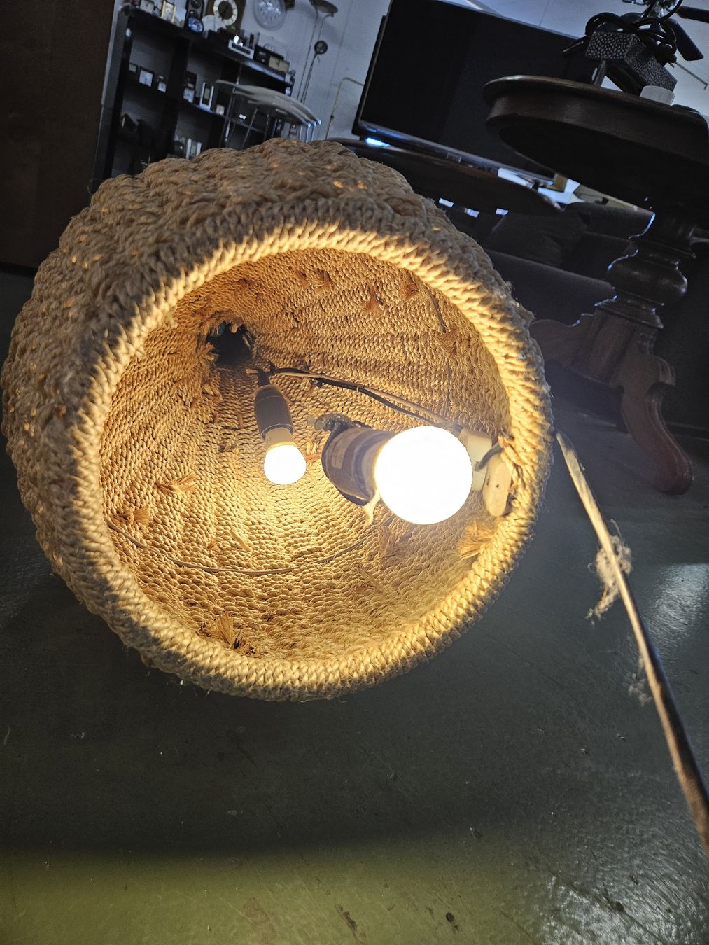 Lampes: Schöne Lampe aus Seil – D'occasion à Pratteln par Cartonsducoeur_bl 5